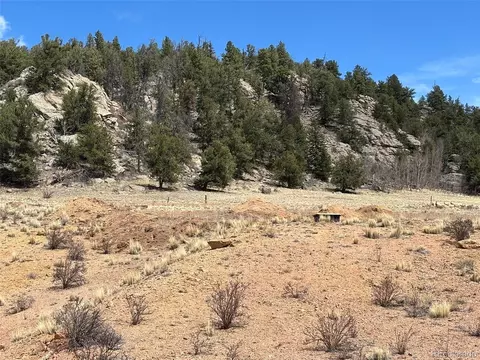 1472 W Longbow Dr, Como, CO 80432