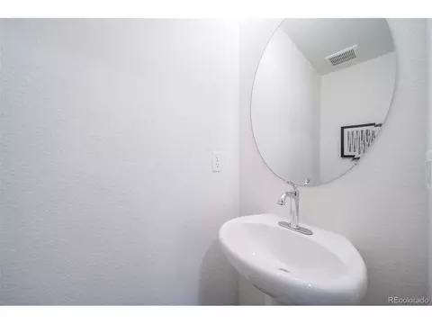 46559 Avery Ln, Bennett, CO 80102 photo 16