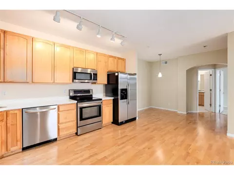9481 E Mansfield Ave #206, Aurora, CO 80014