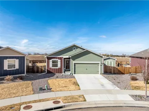 7413 Ellingwood Cir, Longmont, CO 80504