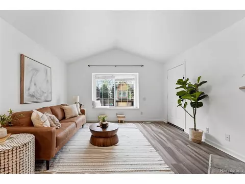 Living - 63 S Sable Blvd #E21, Aurora, CO 80012 photo 6 of 6