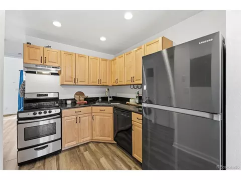 Kitchen - 63 S Sable Blvd #E21, Aurora, CO 80012 photo 1 of 5