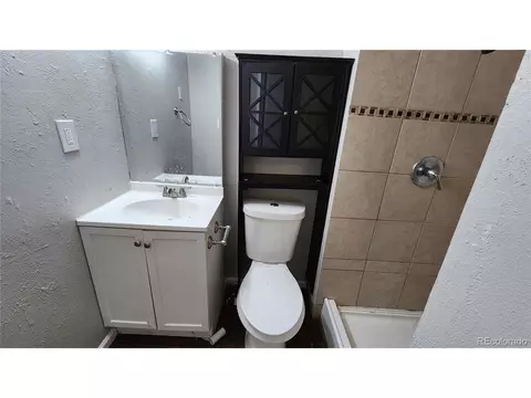 Undisclosed, Aurora, CO 80017 photo 25