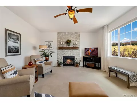 26099 E Davies Dr, Aurora, CO 80016 photo 4