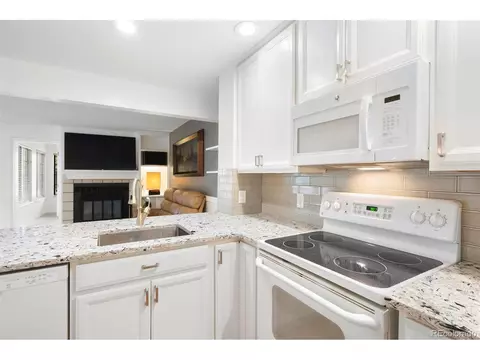 4876 E Kentucky Ave #A, Denver, CO 80246 photo 17