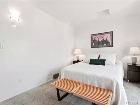 Bedroom - 1345 Bear Mountain Dr #B, Boulder, CO 80305 photo 6 of 10