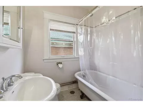 1663 Vine St, Denver, CO 80206 photo 18