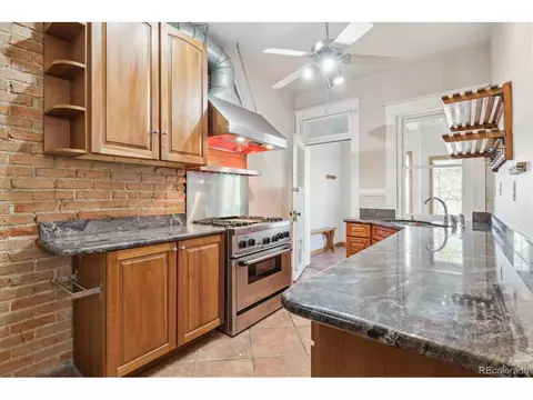 1663 Vine St, Denver, CO 80206 photo 3