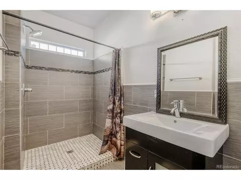 Bath - 20591 E 48th Pl, Denver, CO 80249 photo 4 of 6