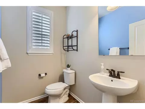 11243 E 28th Pl, Denver, CO 80238 photo 9