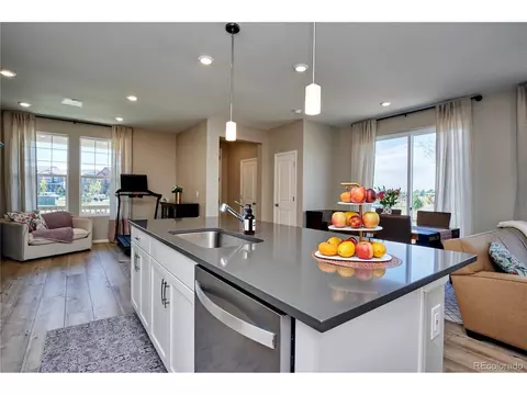 21291 E 60th Ave, Aurora, CO 80019 photo 10