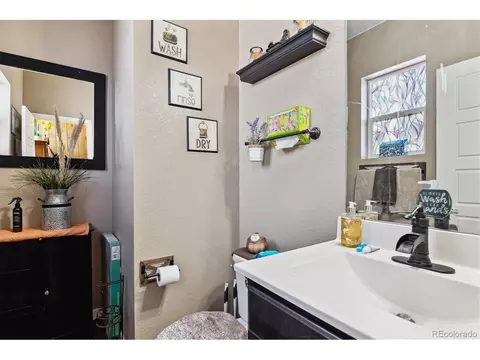 17519 E 111th Pl, Commerce City, CO 80022 photo 6