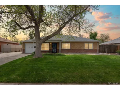 1017 Salem St, Aurora, CO 80011