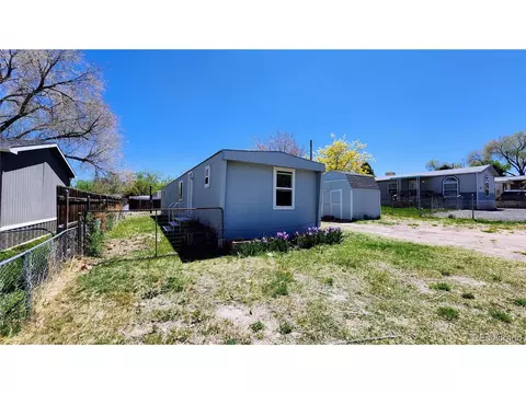 852 Autumn St, Pueblo, CO 81006