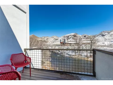Exterior - 512 E 1st St #R, Salida, CO 81201 photo 3 of 5