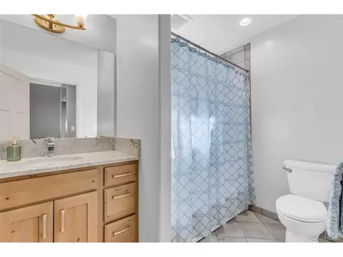 Bath - 512 E 1st St #R, Salida, CO 81201 photo 1 of 6
