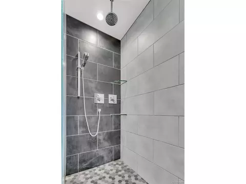 Bath - 512 E 1st St #R, Salida, CO 81201 photo 6 of 6