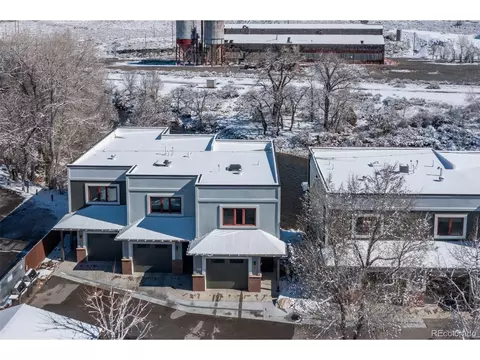 View/Area - 512 E 1st St #R, Salida, CO 81201 photo 5 of 7