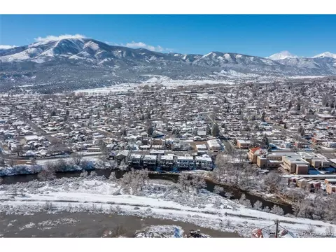 View/Area - 512 E 1st St #R, Salida, CO 81201 photo 4 of 7