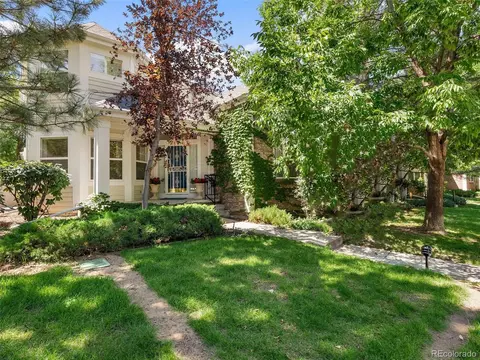 1011 S Valentia St #107, Denver, CO 80247