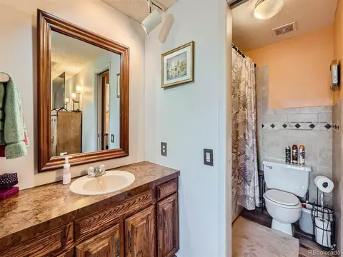 8750 E Yale Ave #B, Denver, CO 80231 photo 15