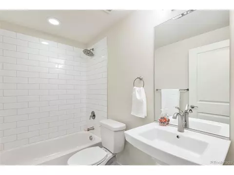 571 E Iliff Ave, Denver, CO 80210 photo 27