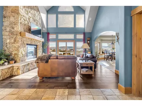 1098 Mesa Dr, Eagle, CO 81631 photo 5