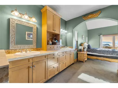 1098 Mesa Dr, Eagle, CO 81631 photo 21