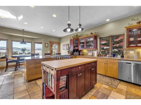 1098 Mesa Dr, Eagle, CO 81631 photo 13
