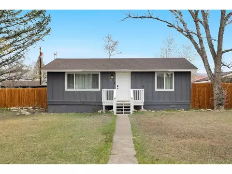 317 21st St, Kremmling, CO 80459