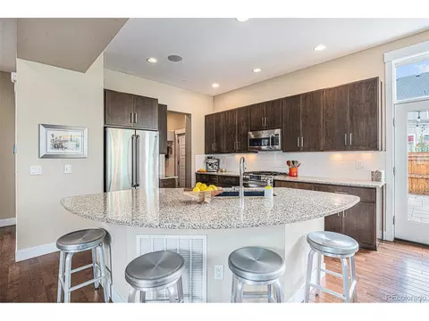8460 E 54th Dr, Denver, CO 80238 photo 3