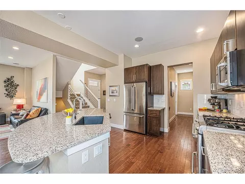 8460 E 54th Dr, Denver, CO 80238 photo 4