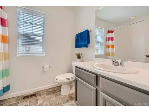 27899 E 6th Pl, Aurora, CO 80018 photo 20