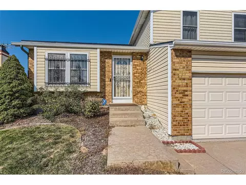 4791 Eagle St, Denver, CO 80239 photo 3