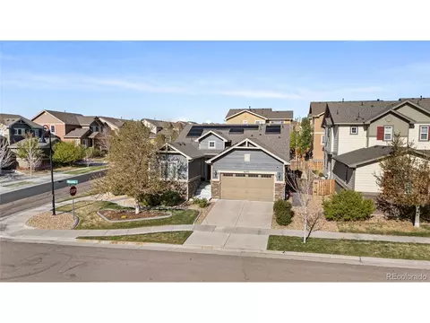 6693 S Muscadine Ct, Aurora, CO 80016