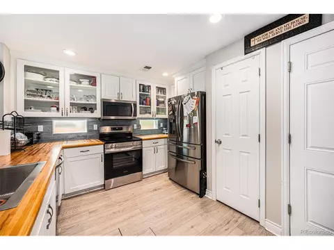 Kitchen - 9058 E 23rd Ave, Denver, CO 80238 photo 2 of 2