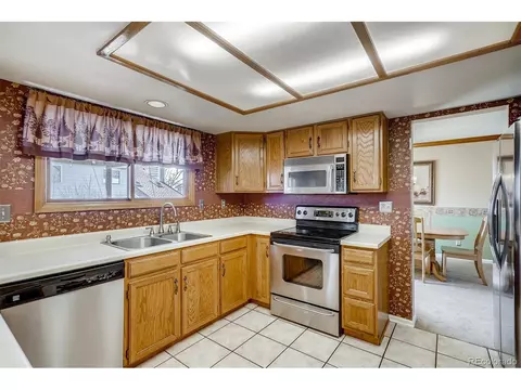 17536 E Wesley Pl, Aurora, CO 80013 photo 9