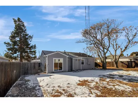 2061 E 94th Ave, Thornton, CO 80229 photo 5