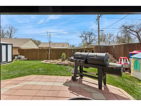 Exterior - 308 109th Pl, Northglenn, CO 80233 photo 8 of 9