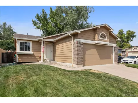 8456 S Upham Way, Littleton, CO 80128