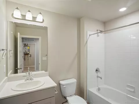 22195 E 7th Pl, Aurora, CO 80018 photo 30