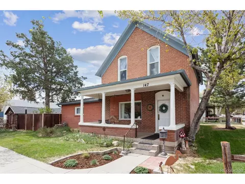 147 W 4th St, Salida, CO 81201
