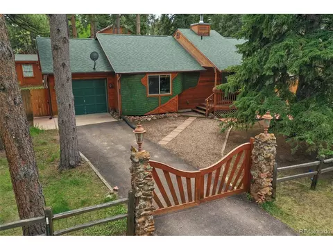251 W Gunnison Ave, Woodland Park, CO 80863