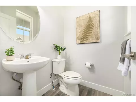 8076 E 53rd Dr, Denver, CO 80238 photo 24