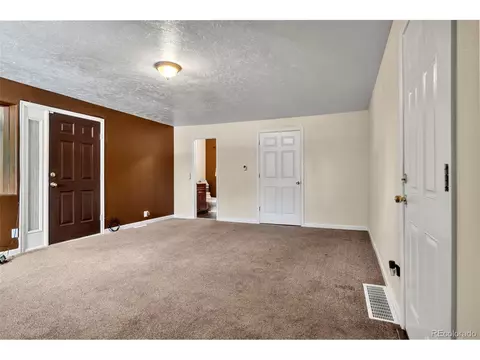 10500 E 8th Ave, Aurora, CO 80010 photo 8
