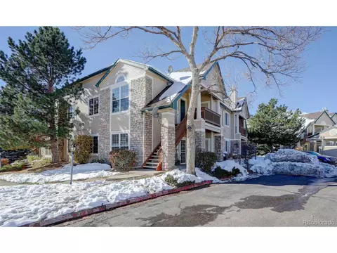 4079 S Crystal Cir #201, Aurora, CO 80014