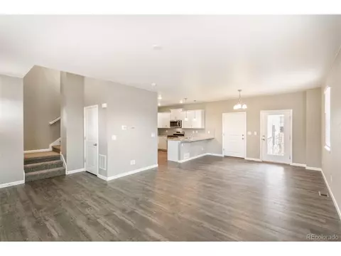 21805 E 9th Pl, Aurora, CO 80018 photo 6