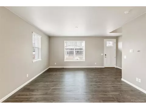 21805 E 9th Pl, Aurora, CO 80018 photo 4