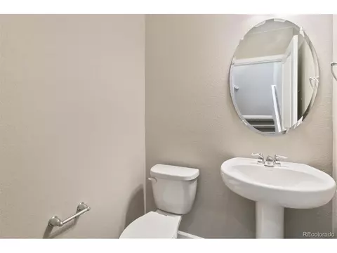 21805 E 9th Pl, Aurora, CO 80018 photo 23