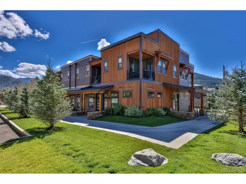 800 Park Ave #206, Grand Lake, CO 80447